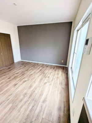 【居間・リビング】 | ■200万円値下げしました■専属物件■高槻市大塚町2丁目