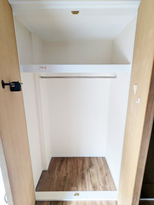 【収納】 | ■200万円値下げしました■専属物件■高槻市大塚町2丁目