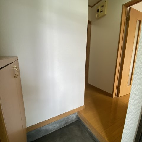 ベルシーヌ緑の玄関|収納もある玄関です