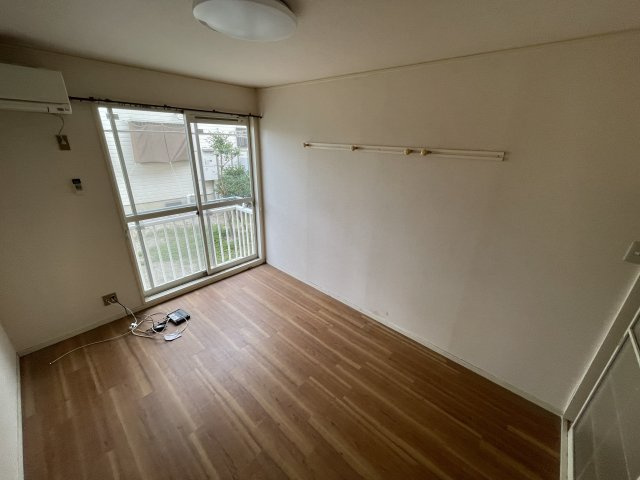【寝室】 | ビビエンダ甲東