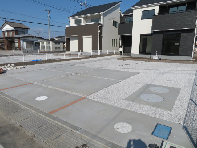 第3吉井町本郷（全10棟）2号棟の駐車場