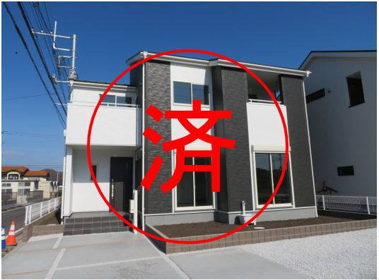 第3吉井町本郷（全10棟）10号棟の外観|ナチュラルで飽きの来ないデザインは流行に左右されない家の形です。外構も綺麗に仕上がっています(^▽^)/
