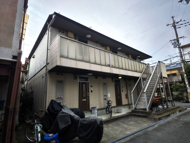 千壽ハイツの外観|外観は落ち着いています