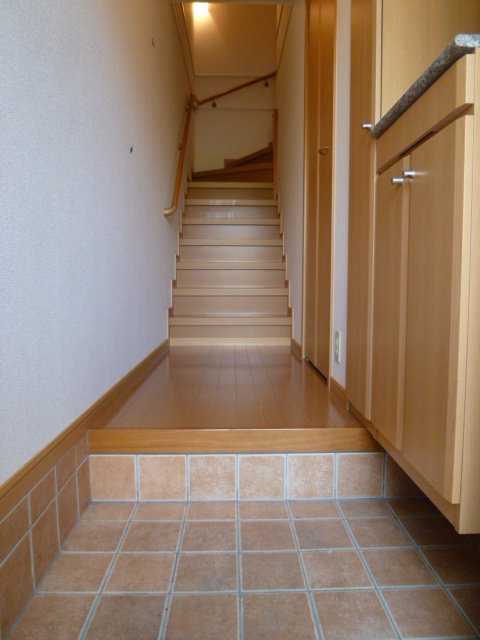 オロールＡの玄関|シューズボックス付きの玄関です★