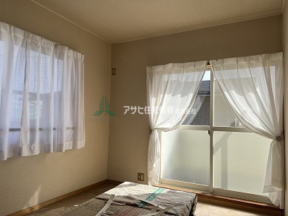 久留米市小森野町のアパートの和室