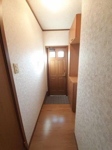 エクセラン原の玄関|シューズボックス付きの玄関です★