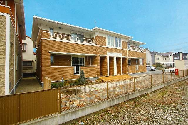 リーベンス・グランデⅡの外観|綺麗な外観です☆