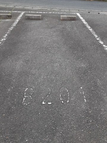 久留米市山川町のアパートの駐車場