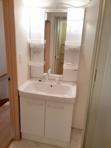 Ｃｏｔｔｉ南薫の洗面所|広い洗面スペースです★