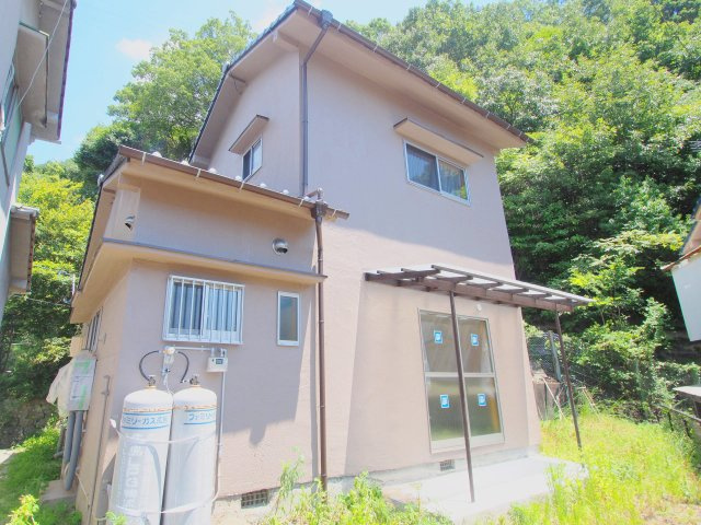 船越6丁目借家の外観