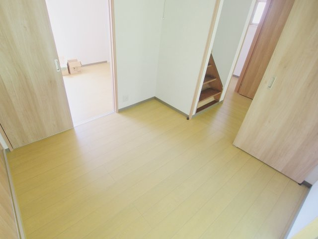 船越6丁目借家の居間・リビング