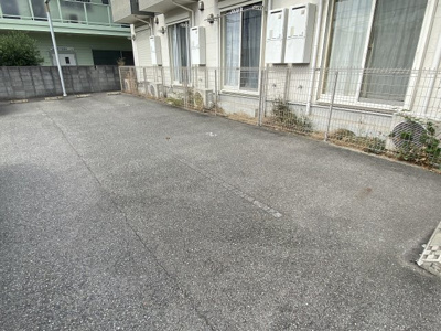 【駐車場】 | ドゥムールストレチア