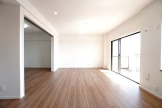 【居間・リビング】 | 【上質リノベ】井口台パークヒルズ壱番館 | 室内（2024年10月11日13：00頃）撮影