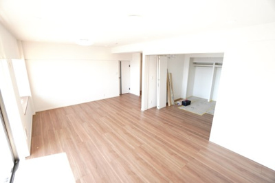 【居間・リビング】 | 【上質リノベ】井口台パークヒルズ壱番館