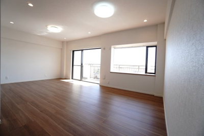 【居間・リビング】 | 【上質リノベ】井口台パークヒルズ壱番館 | 室内（2024年10月11日13：00頃）撮影