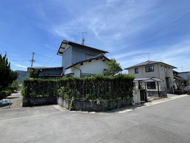 中古住宅　大洞柏台3丁目の外観