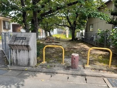 シャテーニュの周辺|栄町第一公園まで110m
