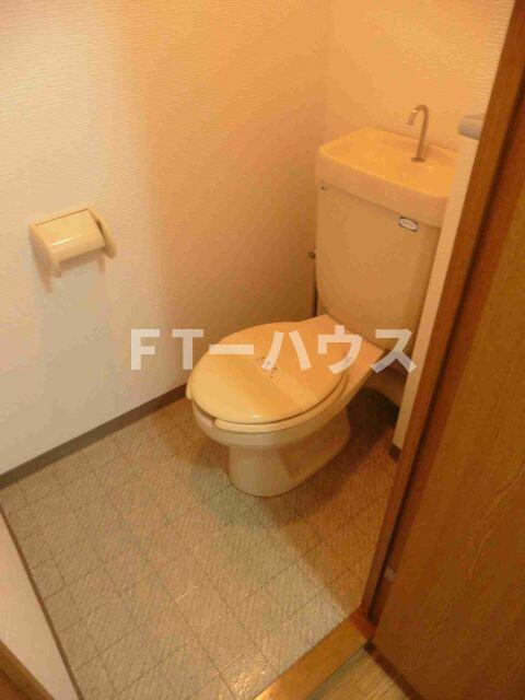 コンフォール実花のトイレ|バス･トイレ別