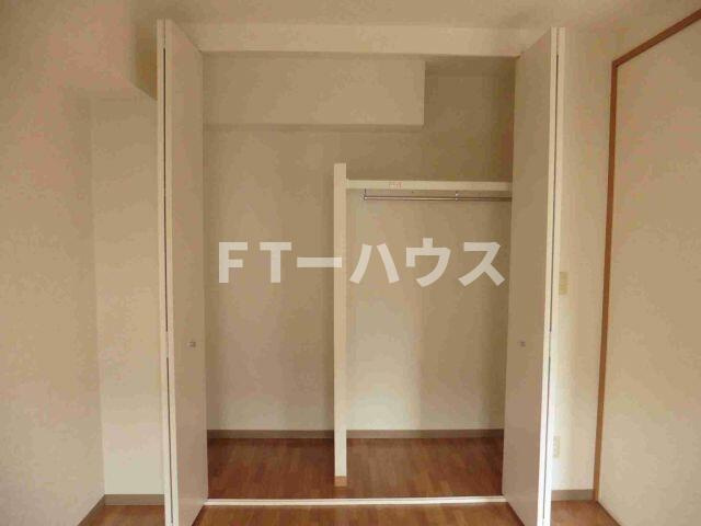 コンフォール実花の収納|洋室収納スペース