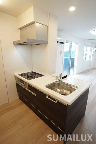 熊本市東区長嶺東４丁目のアパートのキッチン