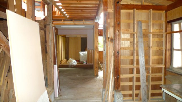 灘分町　工場の内装