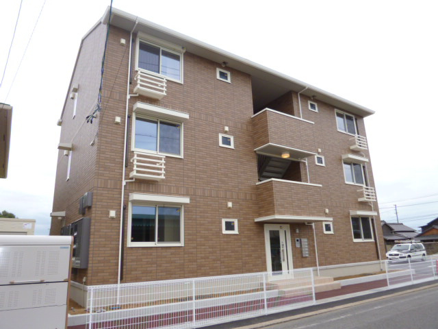 倉敷市福田町浦田のアパートの外観