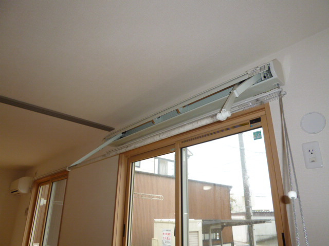 倉敷市福田町古新田のアパートの設備|室内物干し