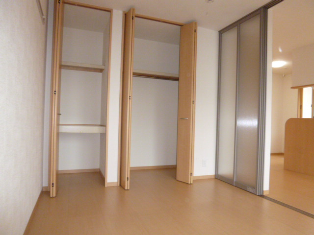 倉敷市福田町古新田のアパートの洋室|洋室