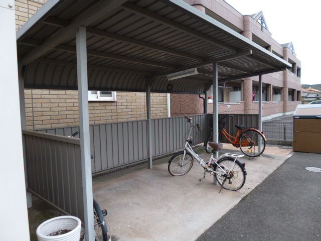 倉敷市福田町古新田のアパートのその他共用部分|駐輪場