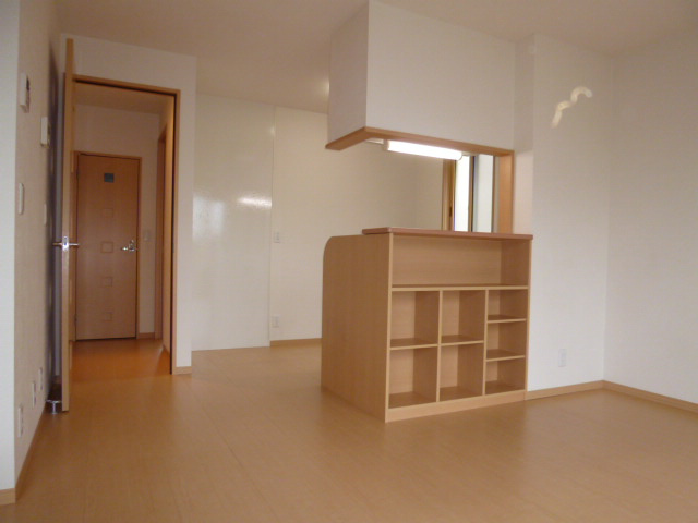 倉敷市福田町古新田のアパートの居間・リビング|ダイニング