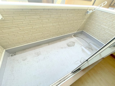 【バルコニー】 | メゾンラフィーネ