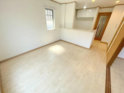 【居間・リビング】 | メゾンラフィーネ