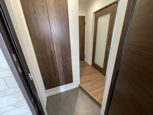 【玄関】