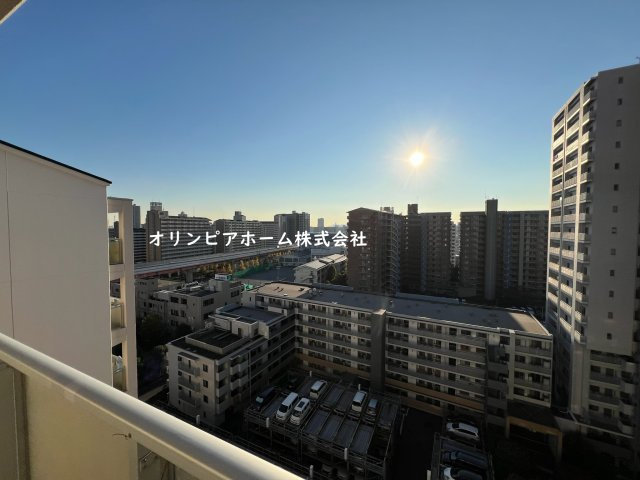 リバーウエストA館　11階　79.56㎡　最　上階　リ　ノベーション済の展望