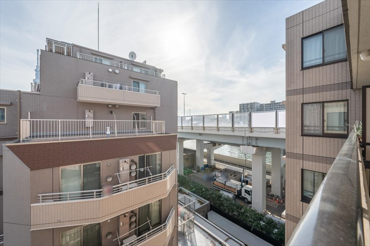 クレストフォルム向島　6階　新　規　リ　ノベーションの展望