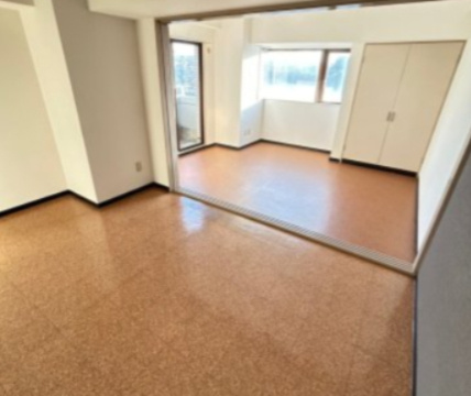 イーストガーデン　ポプラ館の居間・リビング