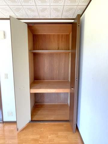 コープ野村C棟の収納