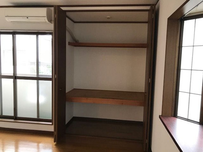 【収納】 | ロイヤルパレス井尻 | 別号室の写真になります。現況優先。
