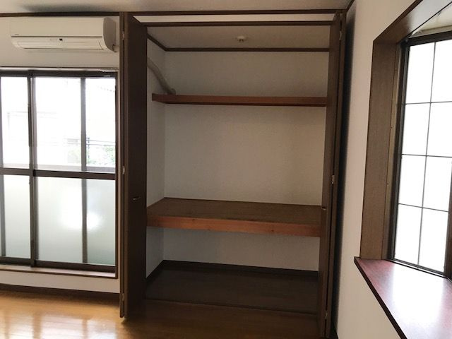 【収納】 | ロイヤルパレス井尻 | 別号室の写真になります。現況優先。