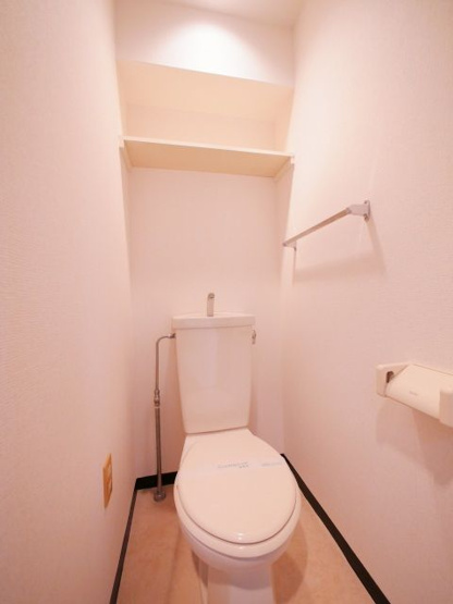 【トイレ】 | プレスト春日原 | 別号室の写真になります。現況優先。