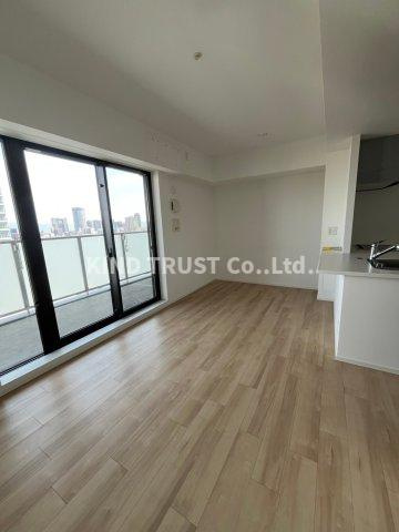 ロジュマンタワー梅田の居間・リビング