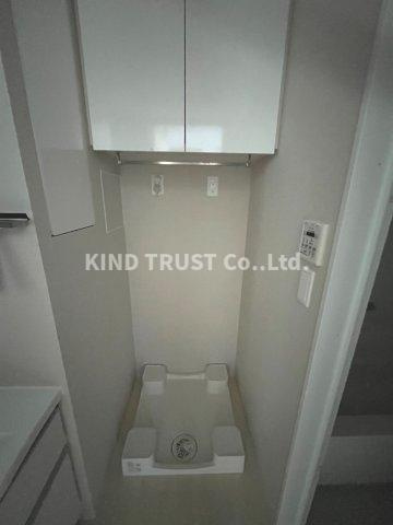 ロジュマンタワー梅田の玄関