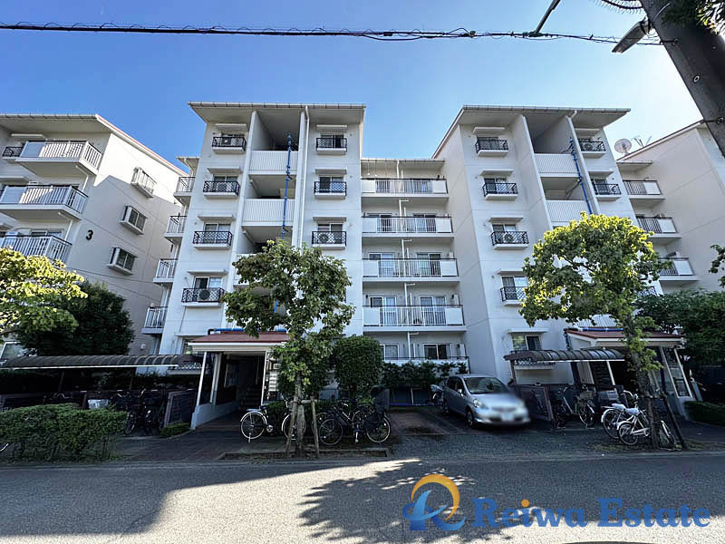 サニータウン茅ヶ崎　2号棟の外観