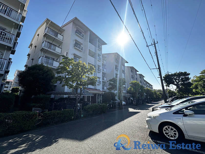 サニータウン茅ヶ崎　2号棟の外観