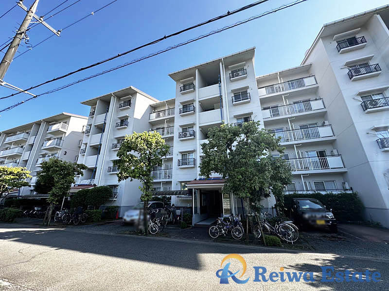 サニータウン茅ヶ崎　2号棟の外観