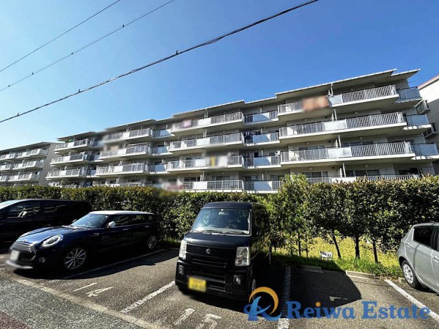 サニータウン茅ヶ崎　2号棟の駐車場