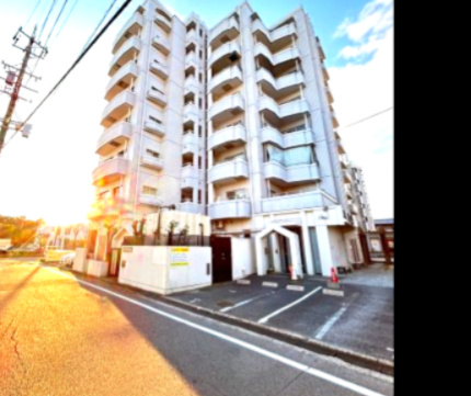 欠町 イーストガーデン ポプラ館の外観