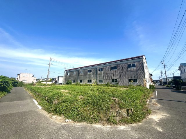 常滑市新浜町1丁目の前面道路含む現地写真