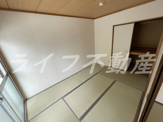 ハイツ福田の寝室|ゆとりの広さです