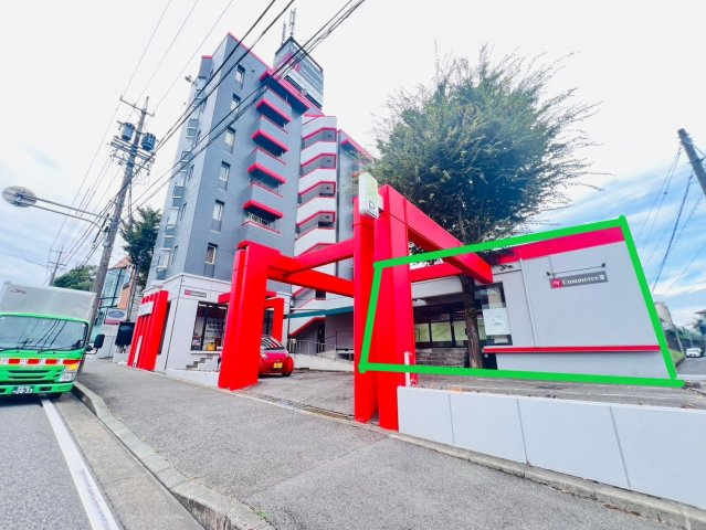 欠町　コメルスⅢ